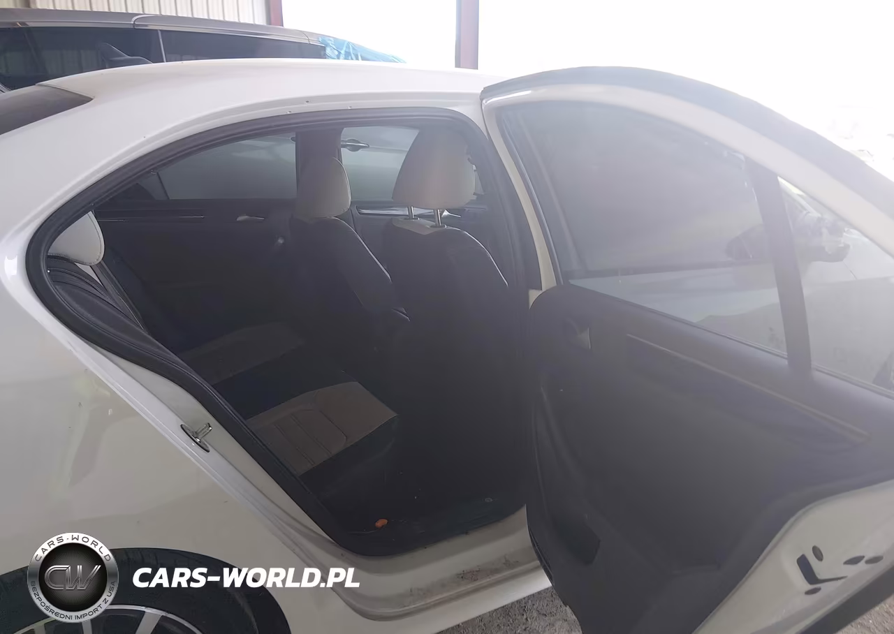 2015 Volkswagen Jetta 1.8T Sport VIN:3VWD17AJ5FM344375 - 8
