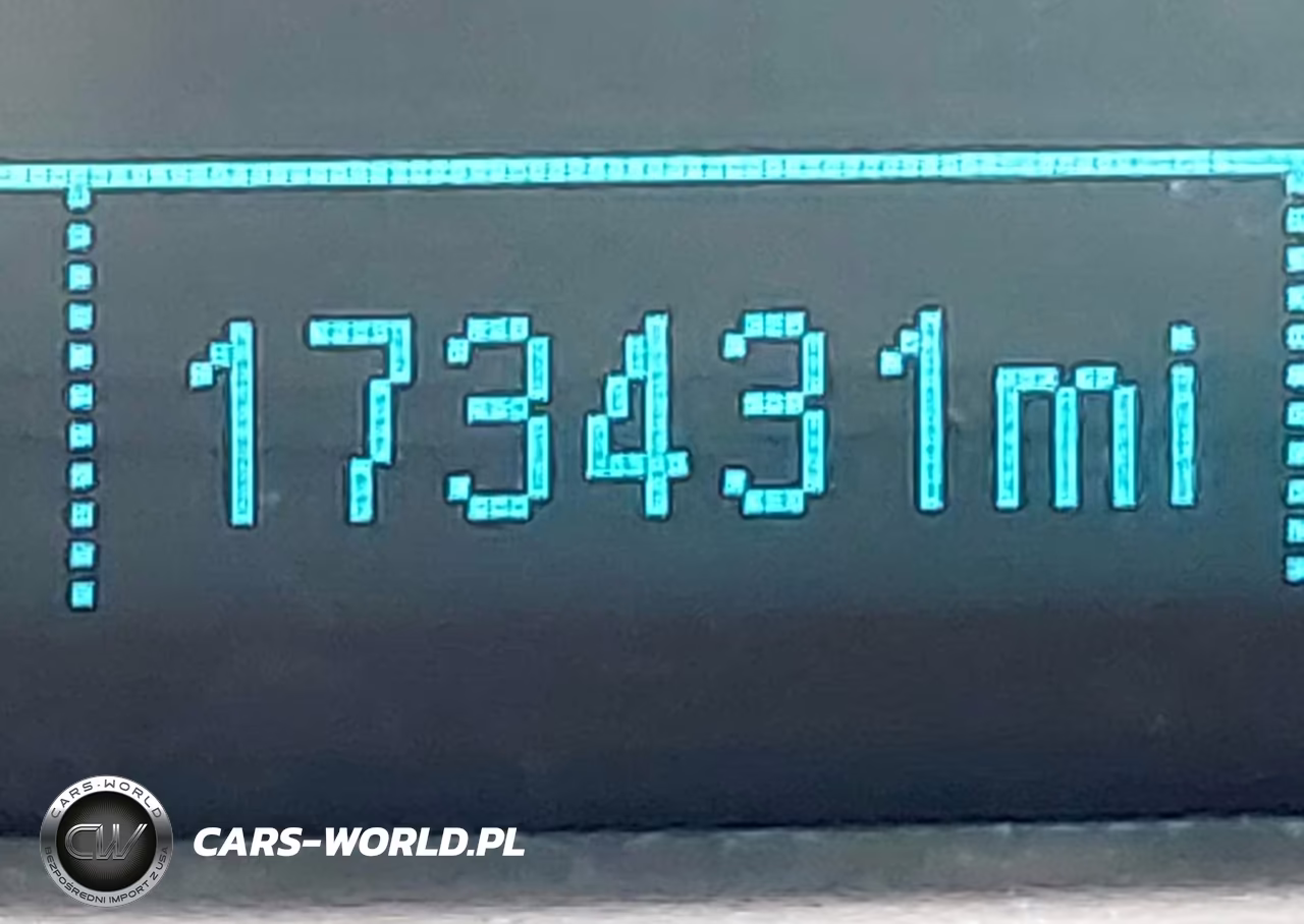 2015 Chevrolet Camaro 2Ls VIN:2G1FB1E35F9177728 - 15