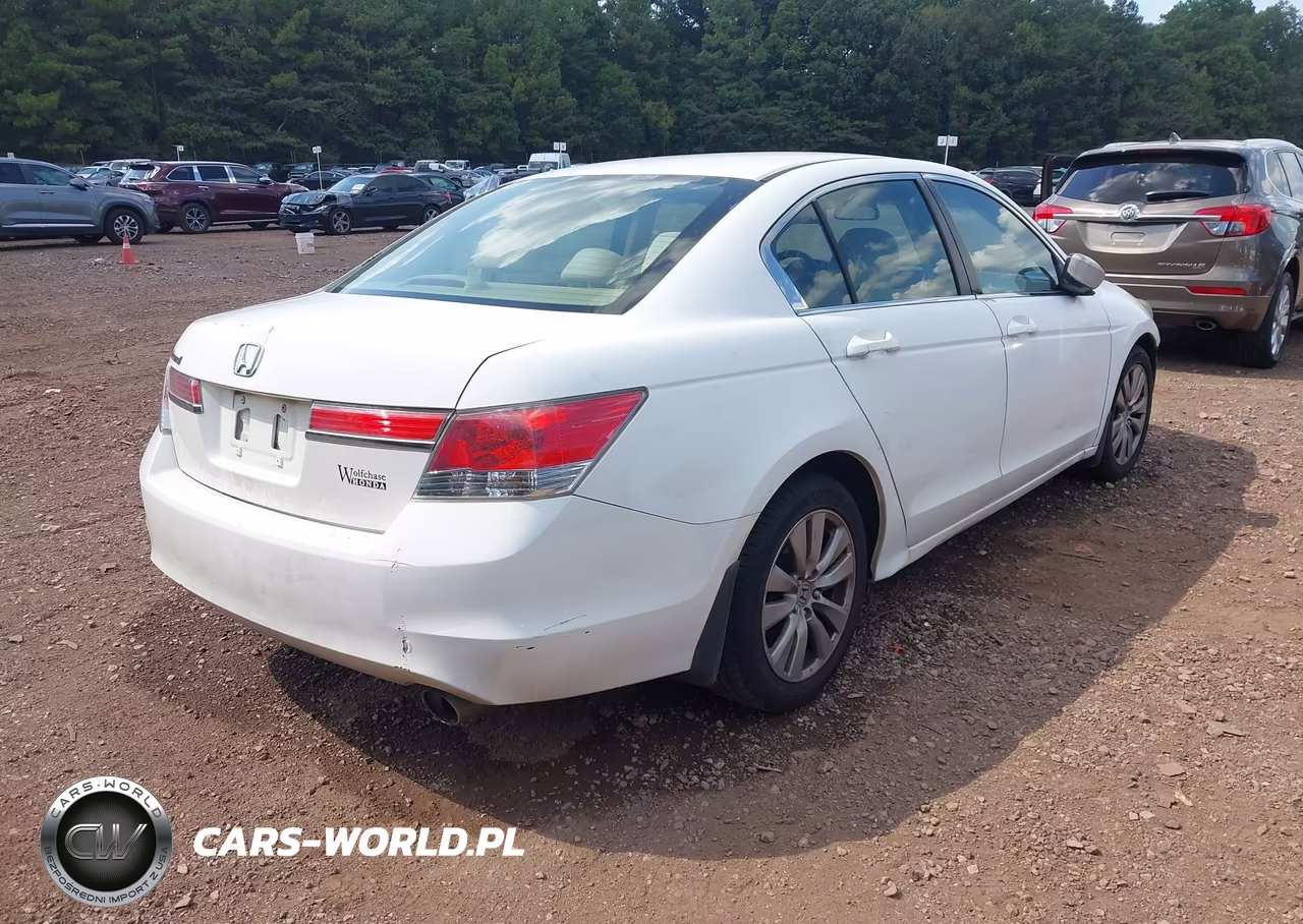 2012 Honda Accord 2.4 Ex VIN:1HGCP2F72CA206381 - 4