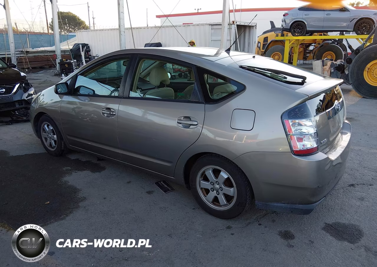 2005 Toyota Prius VIN:JTDKB20U553021420 - 3