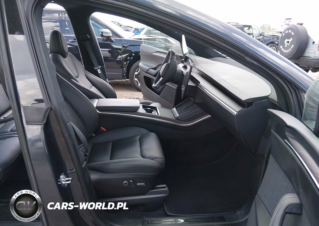 2023 Tesla Model X VIN:7SAXCAE5XPF428771 - 5