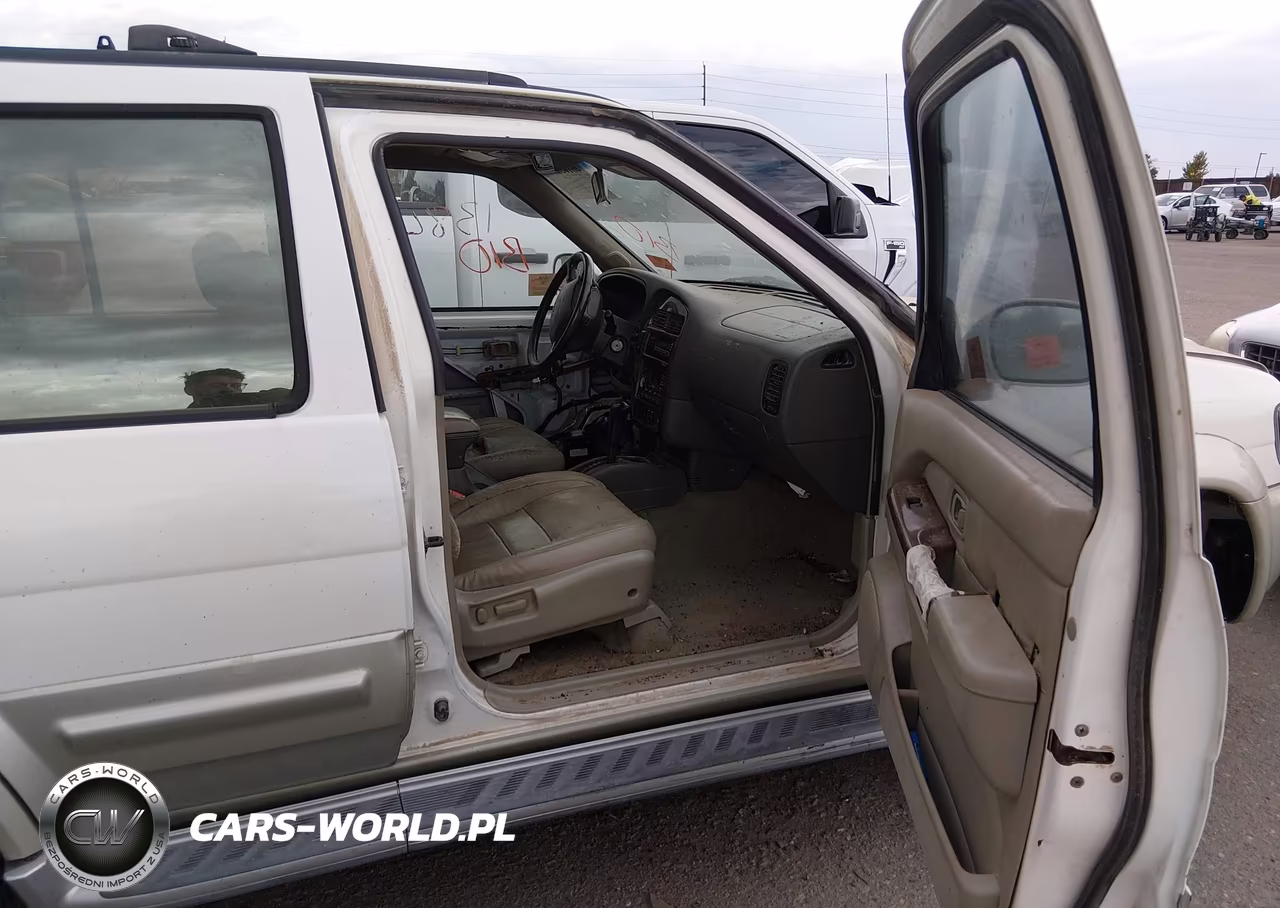 1998 Infiniti Qx4 VIN:JNRAR05Y1WW024791 - 5