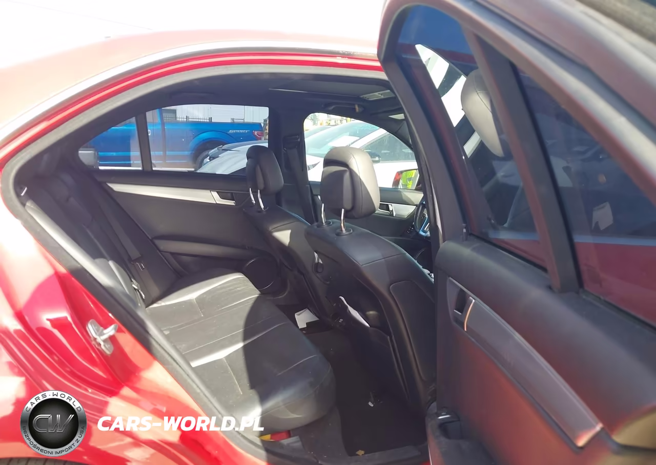 2013 Mercedes-Benz C 250 Sport VIN:WDDGF4HB6DA785611 - 8
