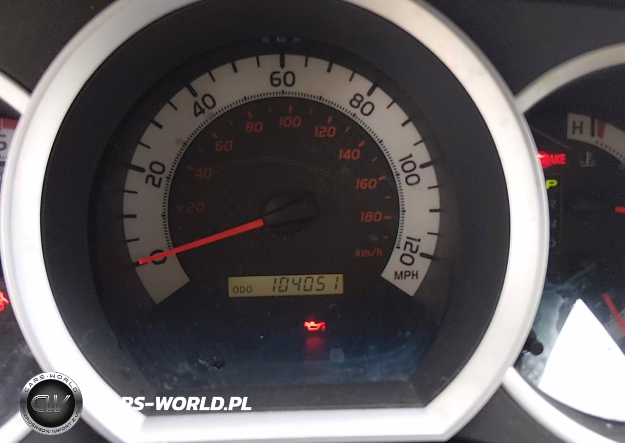 2015 Toyota Tacoma Base V6 VIN:3TMLU4EN8FM196918 - 15