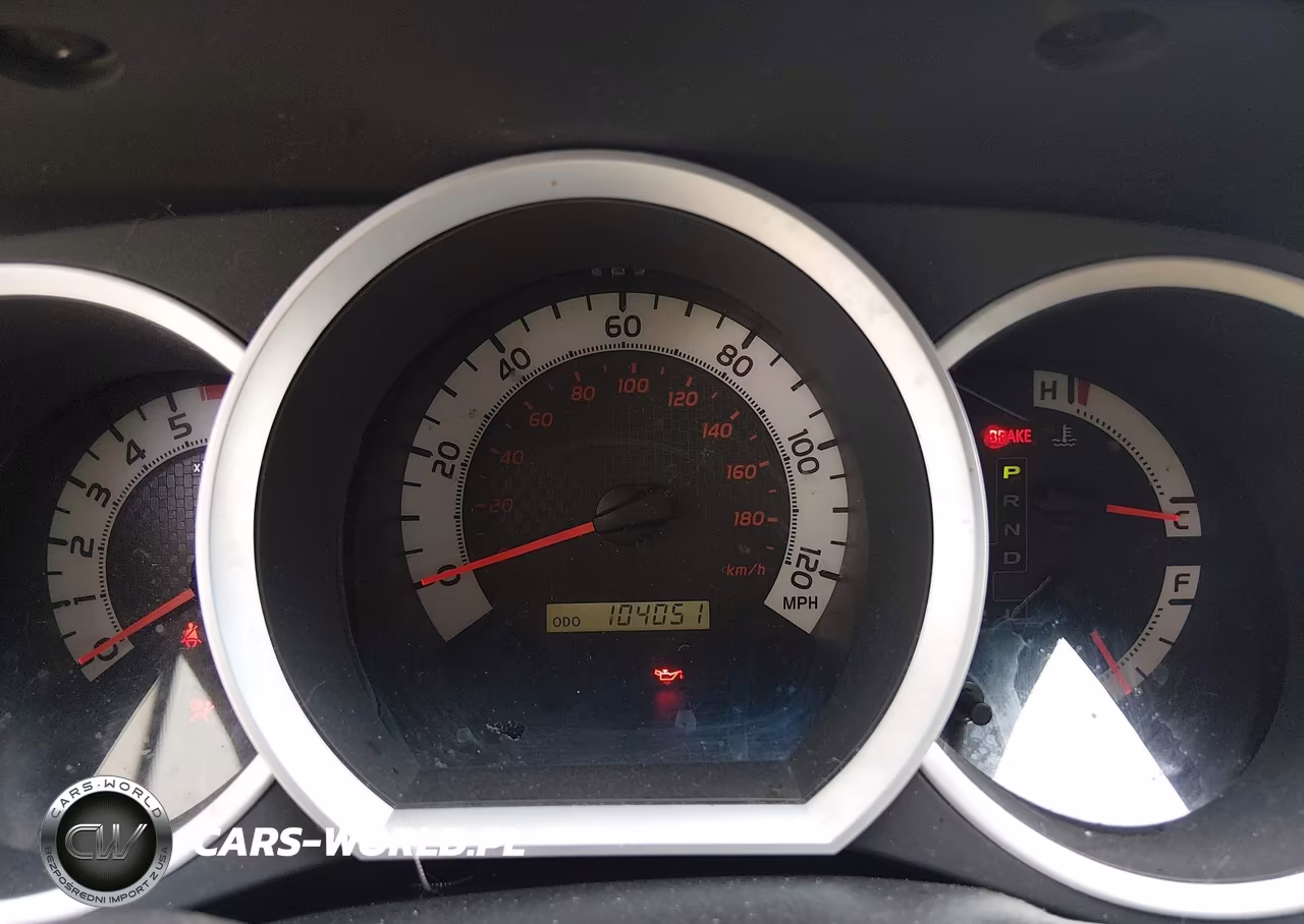 2015 Toyota Tacoma Base V6 VIN:3TMLU4EN8FM196918 - 7