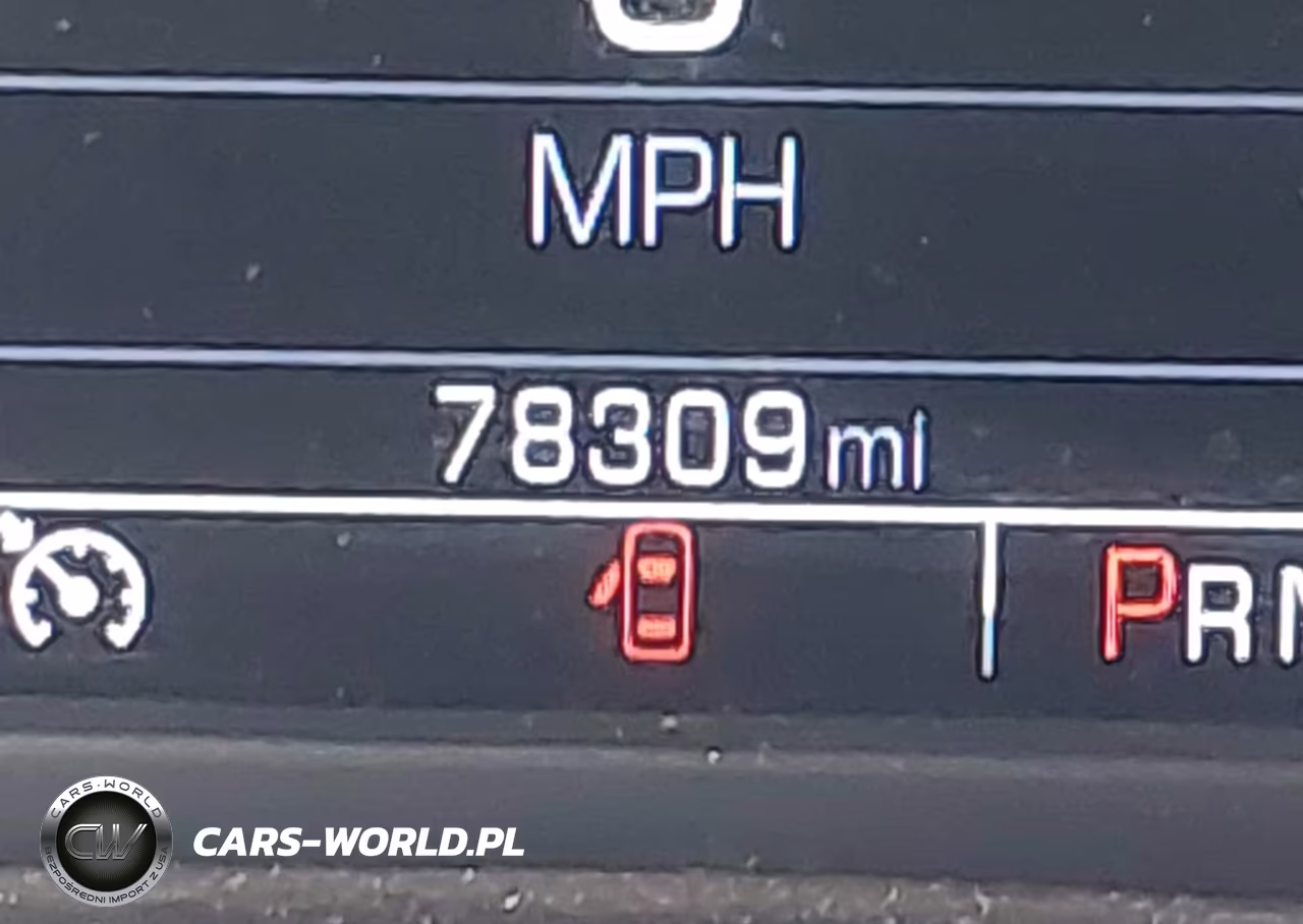 2018 Chevrolet Tahoe Ls VIN:1GNSKAEC7JR364089 - 15