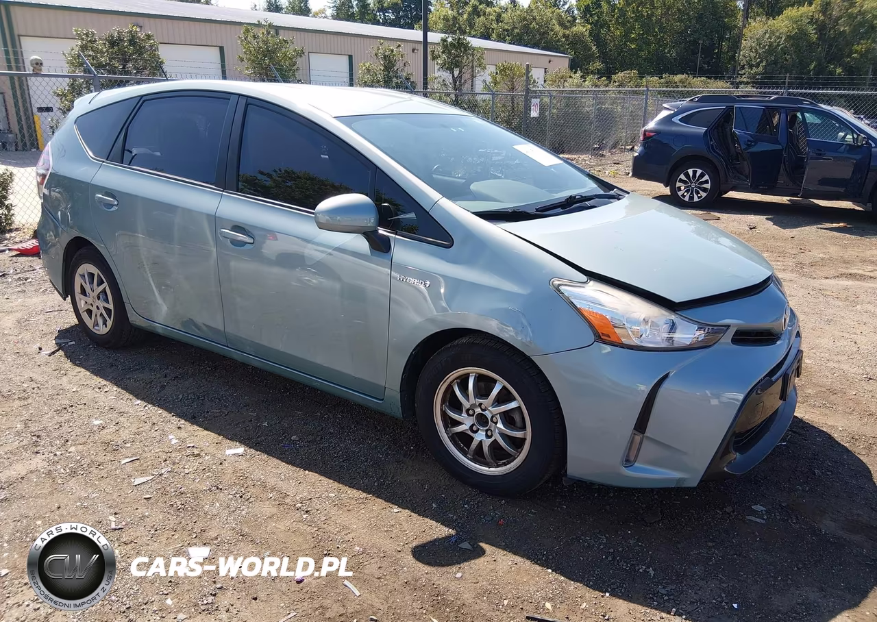 2015 Toyota Prius V Three