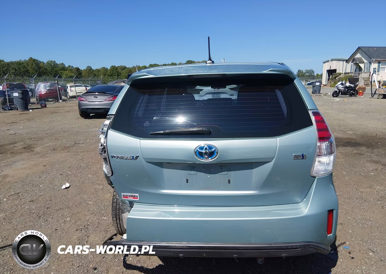 2015 Toyota Prius V Three VIN:JTDZN3EU5FJ020057 - 16