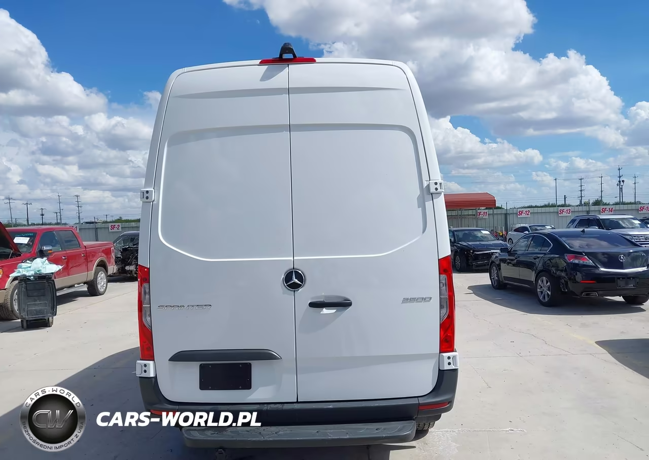 2025 Mercedes-Benz Sprinter 2500 Standard Roof 4-Cyl Diesel VIN:W1Y4KBHY9ST226388 - 17