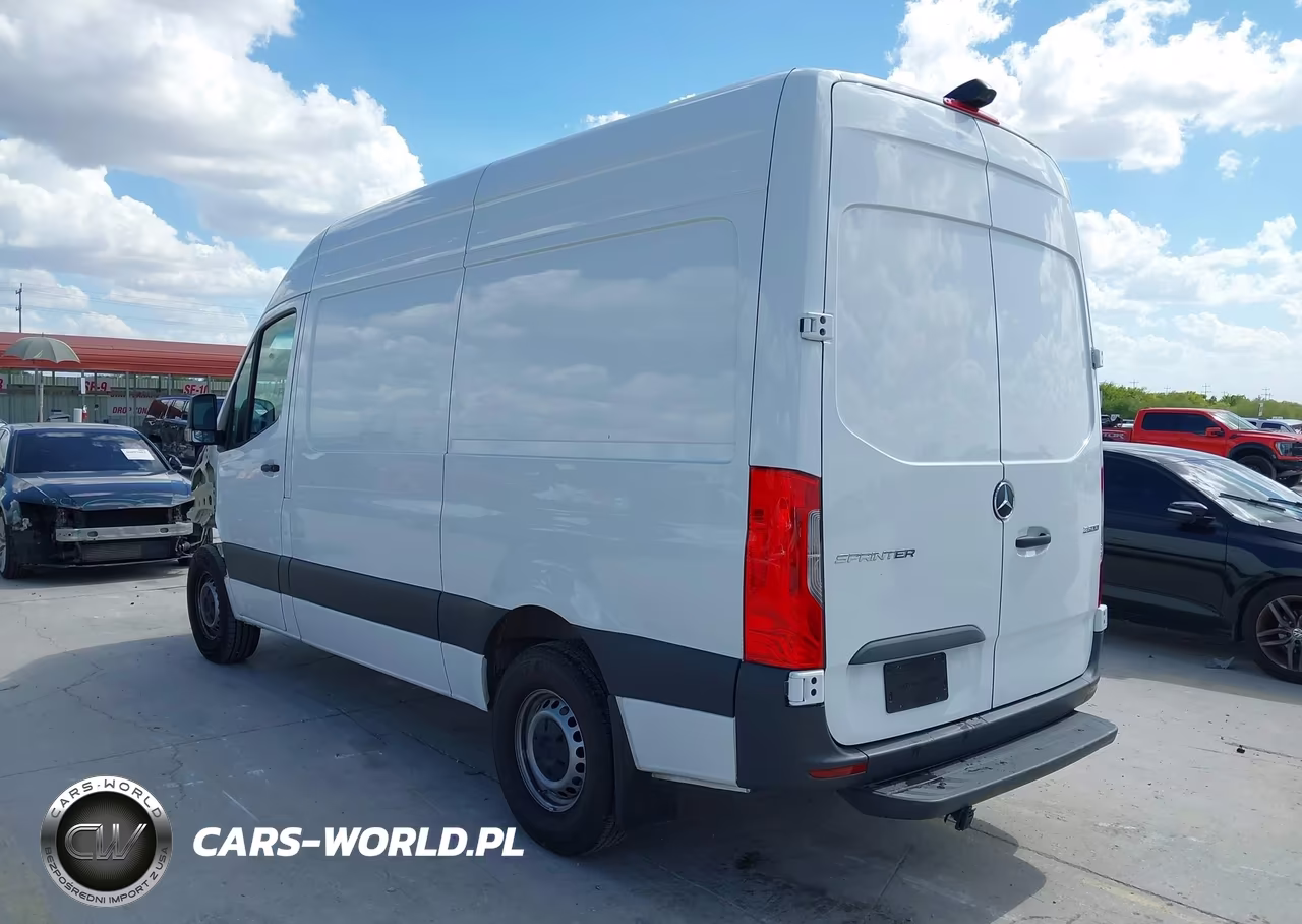 2025 Mercedes-Benz Sprinter 2500 Standard Roof 4-Cyl Diesel VIN:W1Y4KBHY9ST226388 - 3