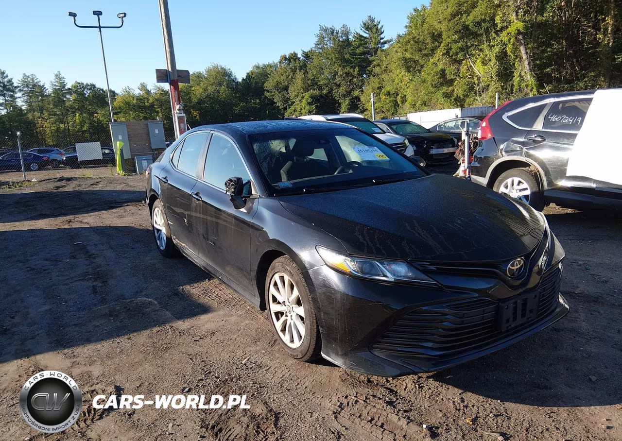 2020 Toyota Camry Le Awd