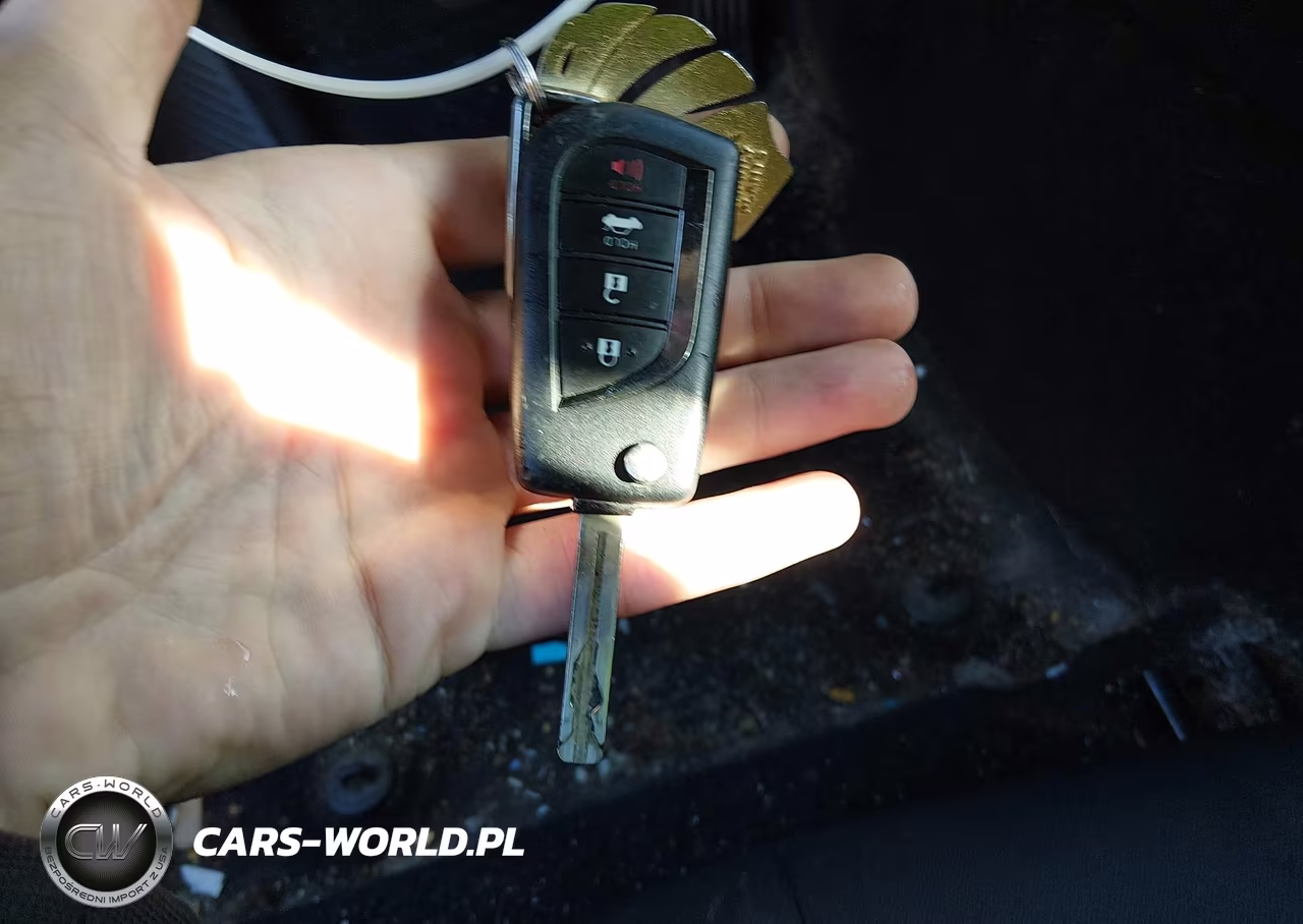 2020 Toyota Camry Le Awd VIN:4T1C11BK7LU009978 - 11