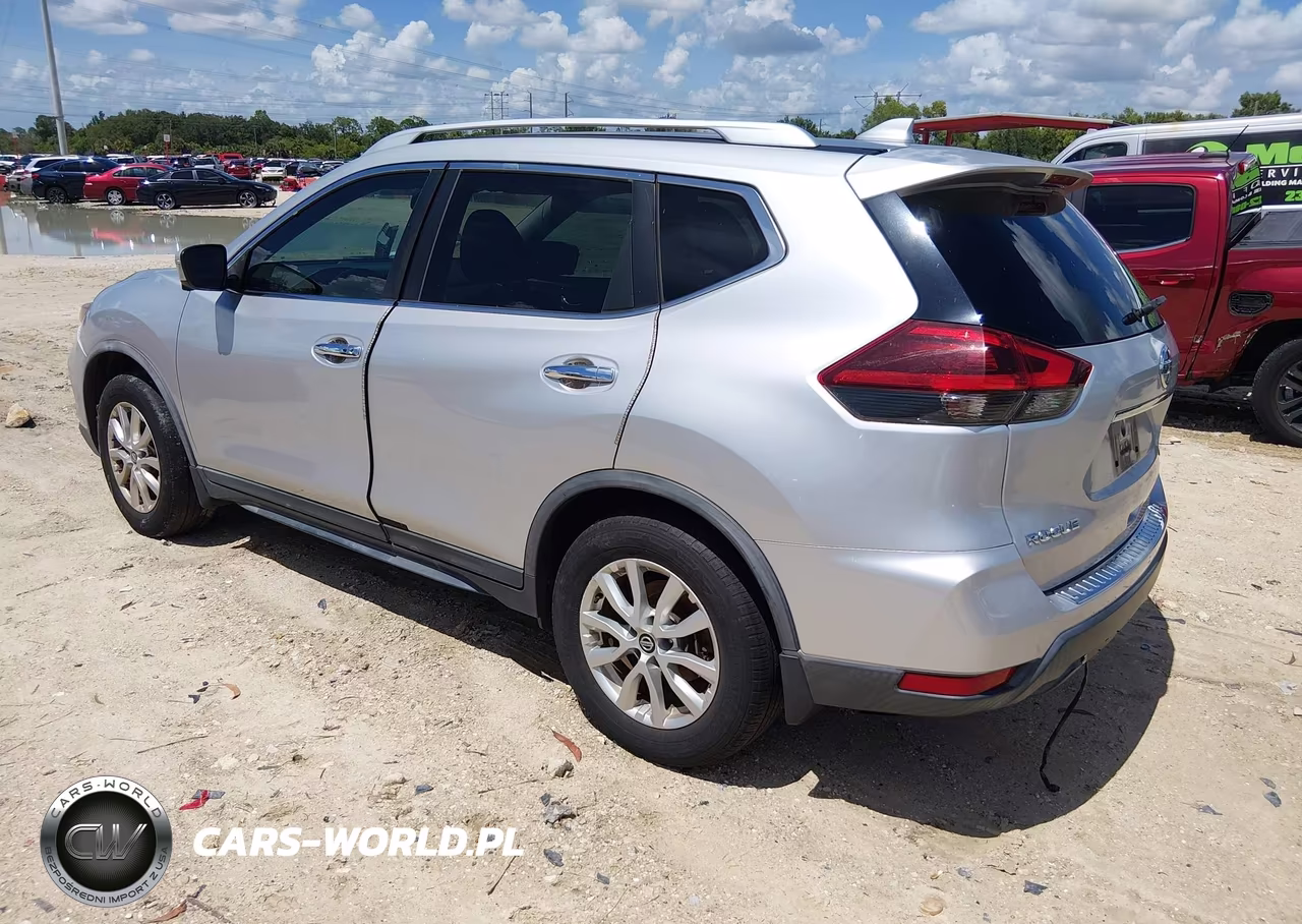 2018 Nissan Rogue Sv VIN:KNMAT2MT0JP617239 - 3