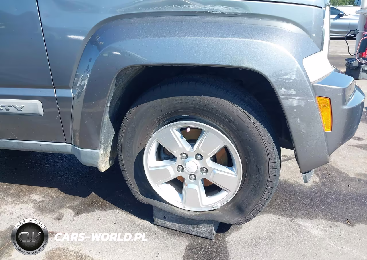 2012 Jeep Liberty Sport VIN:1C4PJMAK5CW108618 - 6