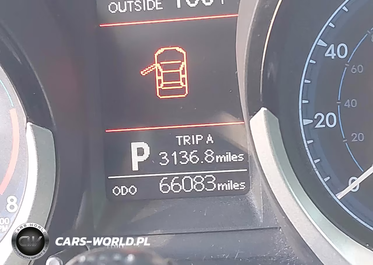 2016 Toyota Corolla S Plus VIN:5YFBURHE0GP471101 - 16
