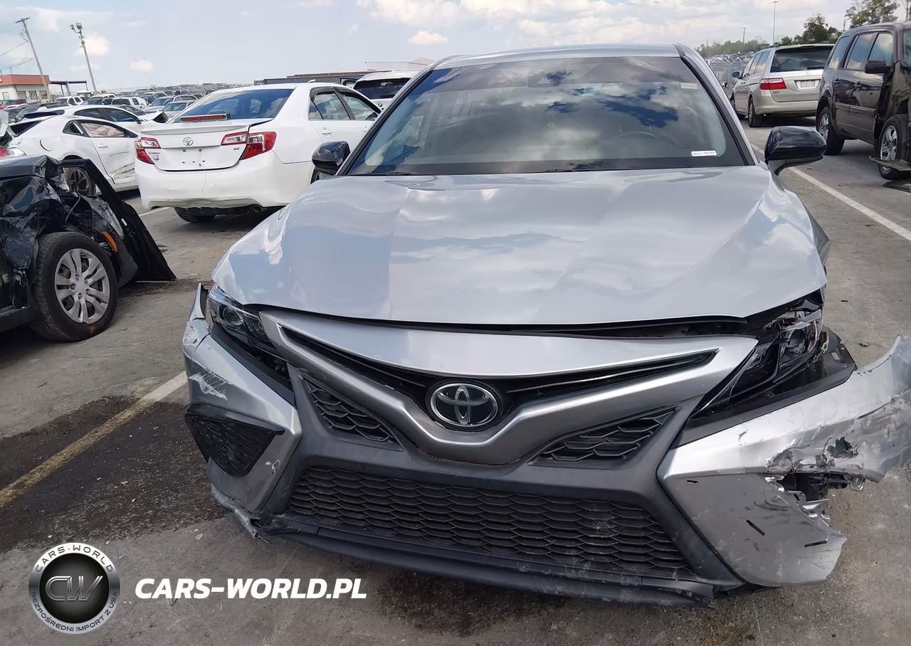2021 Toyota Camry Se Nightshade Edition VIN:4T1G11AK6MU496627 - 12