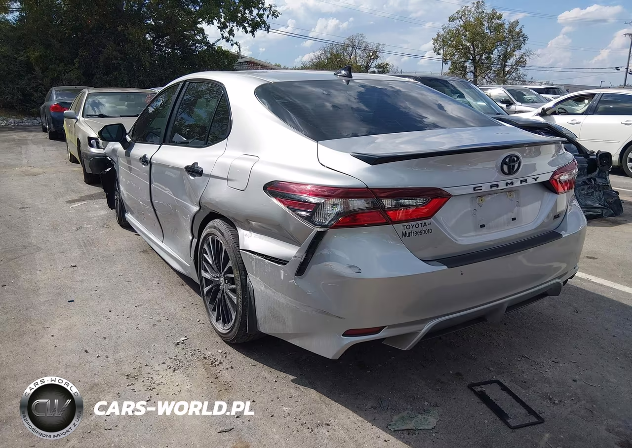 2021 Toyota Camry Se Nightshade Edition VIN:4T1G11AK6MU496627 - 3