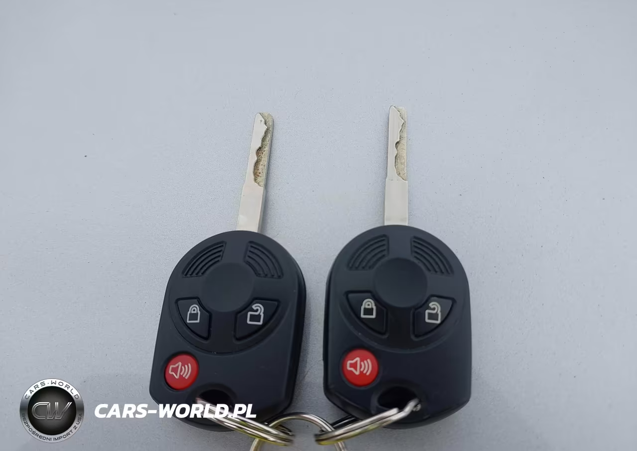 2018 Ford Escape Se VIN:1FMCU9GD2JUD08808 - 11