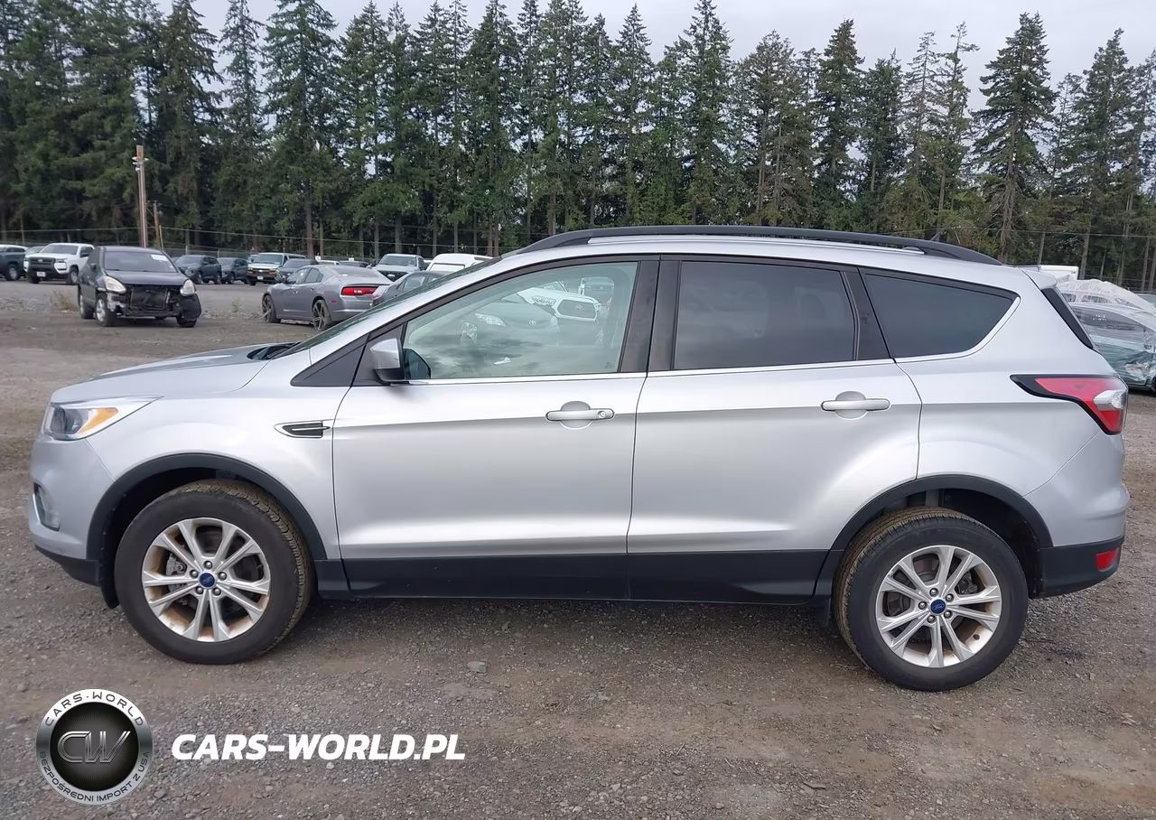 2018 Ford Escape Se VIN:1FMCU9GD2JUD08808 - 14