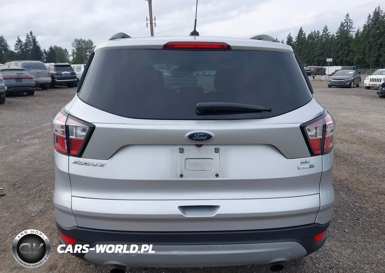 2018 Ford Escape Se VIN:1FMCU9GD2JUD08808 - 16