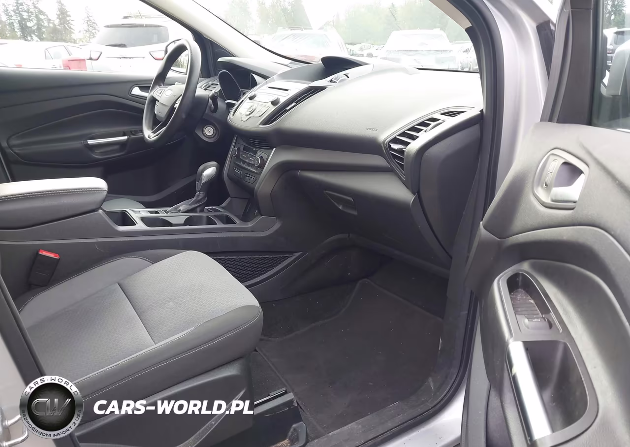 2018 Ford Escape Se VIN:1FMCU9GD2JUD08808 - 5