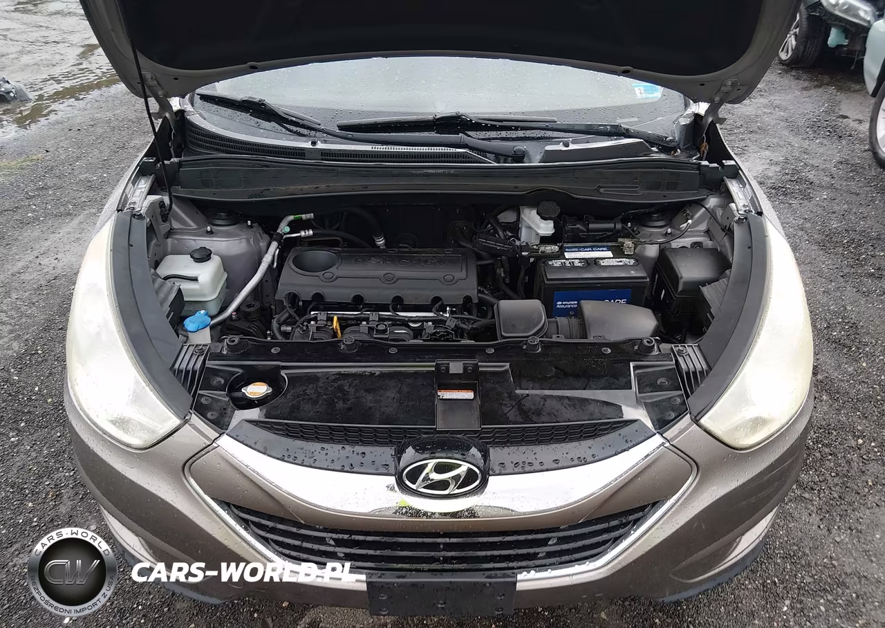 2012 Hyundai Tucson Limited VIN:KM8JUCAC2CU381278 - 10
