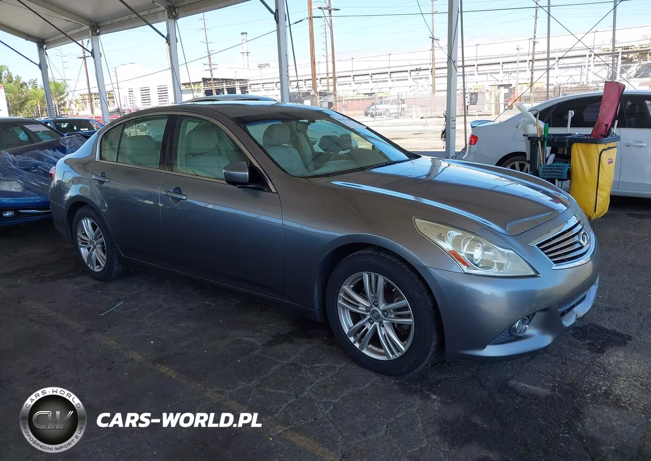 2010 Infiniti G37 Journey