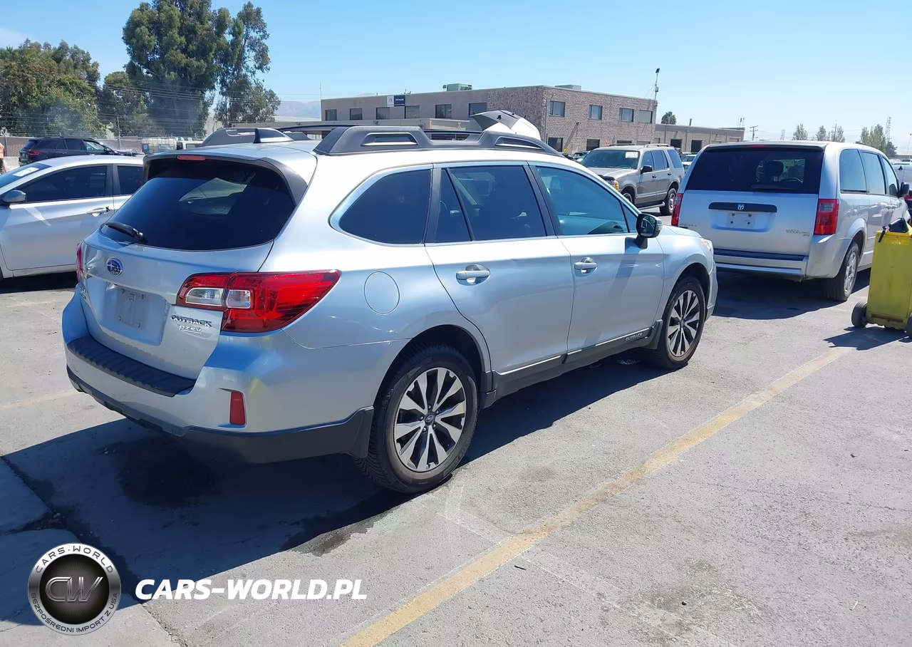 2016 Subaru Outback 2.5I Limited VIN:4S4BSANC7G3249203 - 4