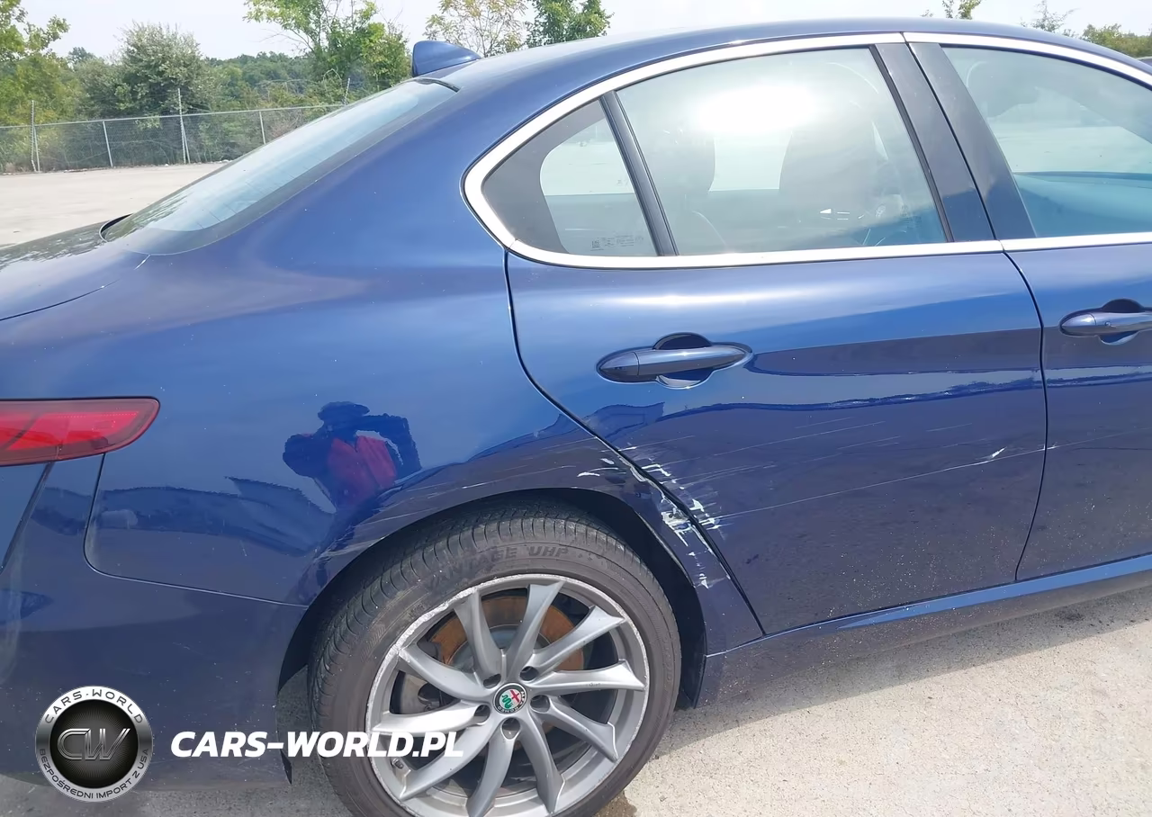 2017 Alfa Romeo Giulia Awd VIN:ZARFAEDN8H7553269 - 5