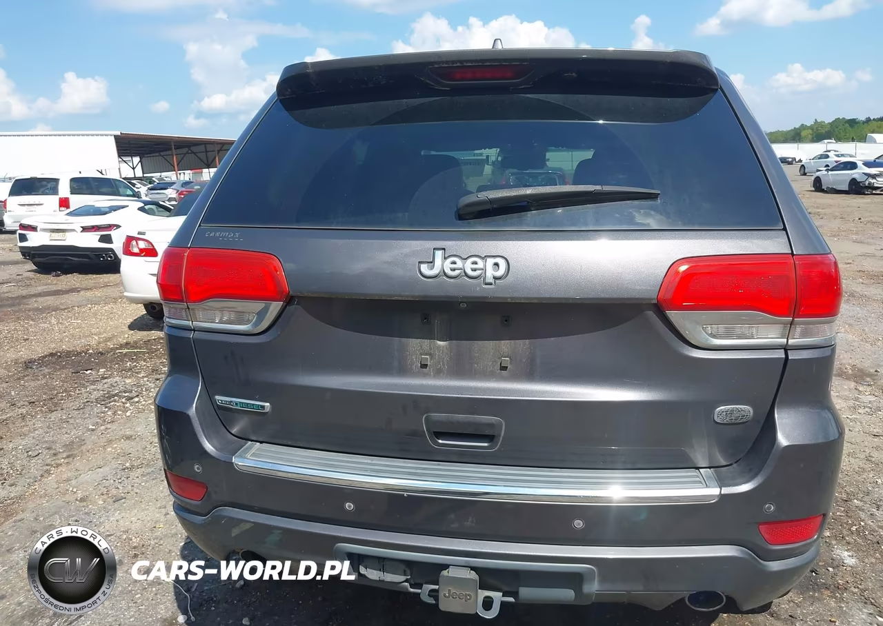 2015 Jeep Grand Cherokee Overland VIN:1C4RJECM6FC244002 - 16