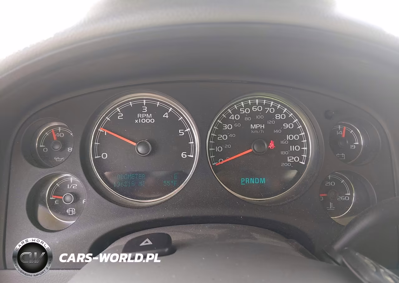 2010 Chevrolet Tahoe Lt VIN:1GNUKBE01AR233812 - 7
