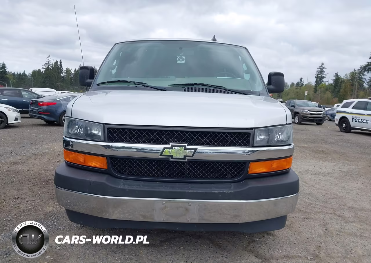 2017 Chevrolet Express 3500 Lt VIN:1GAZGPFG8H1109918 - 12