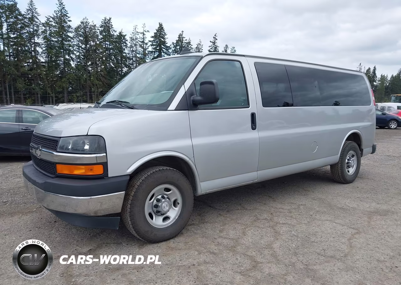 2017 Chevrolet Express 3500 Lt VIN:1GAZGPFG8H1109918 - 2