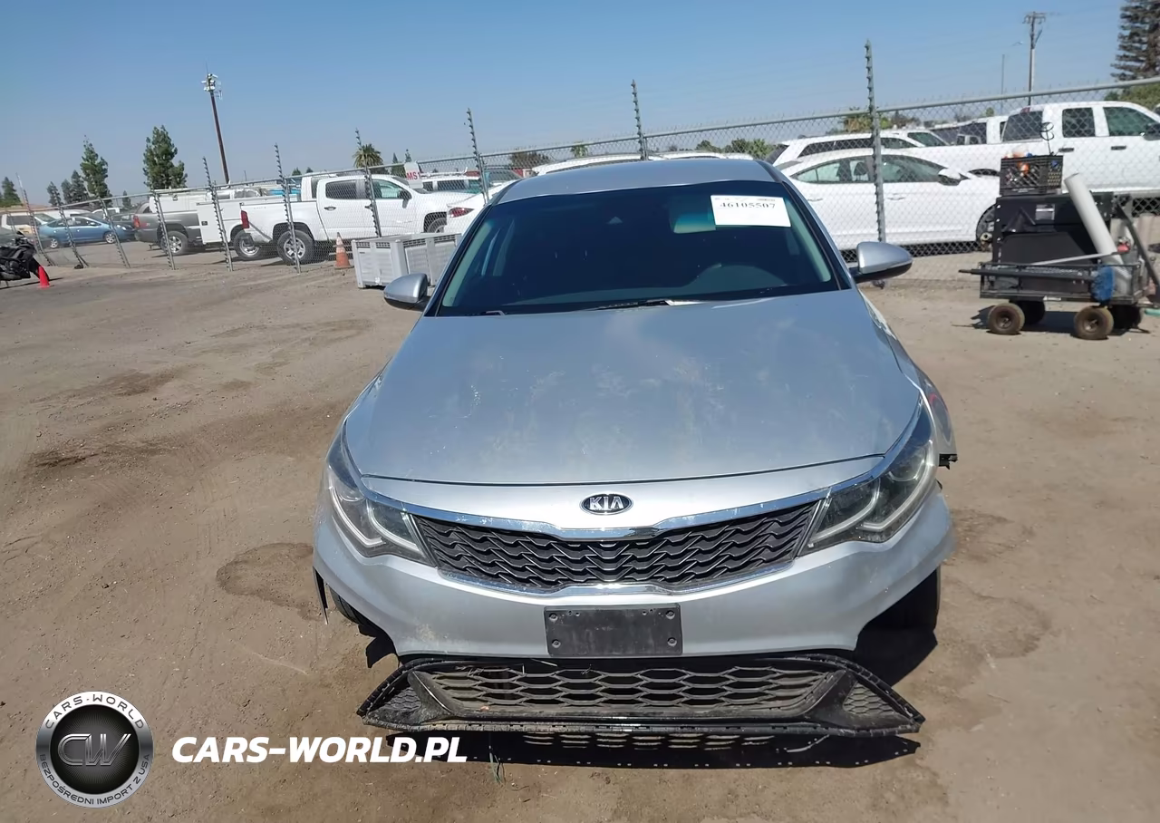 2019 Kia Optima Lx VIN:5XXGT4L38KG275782 - 12