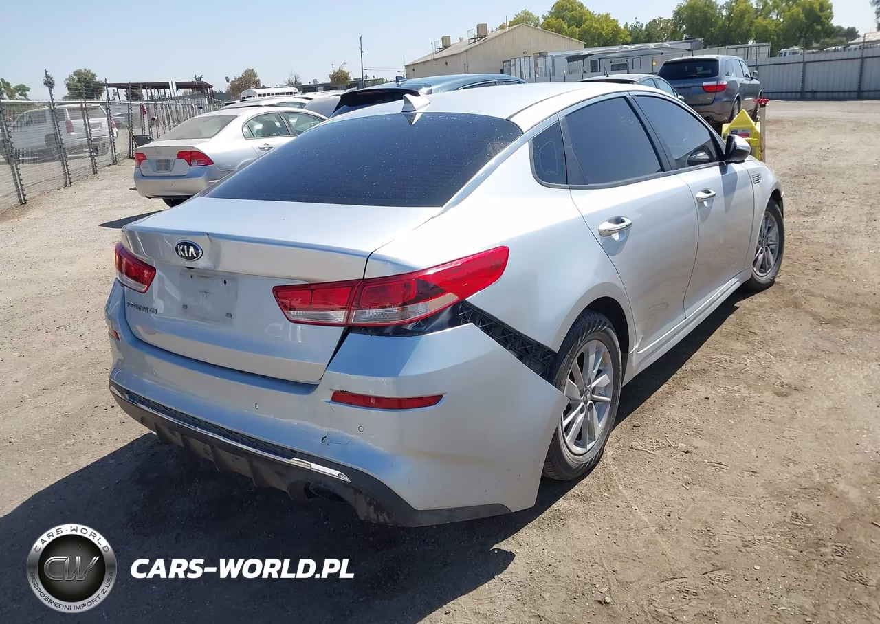2019 Kia Optima Lx VIN:5XXGT4L38KG275782 - 4
