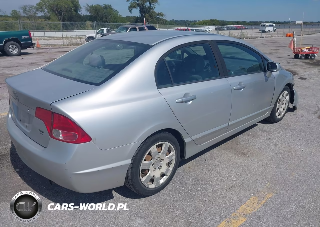 2008 Honda Civic Lx VIN:1HGFA16568L047044 - 4
