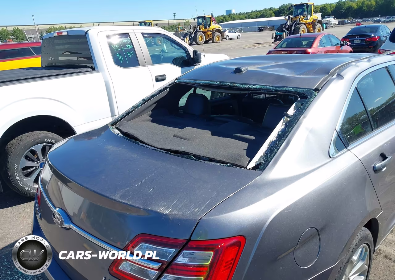 2014 Ford Taurus Limited VIN:1FAHP2F81EG113841 - 17