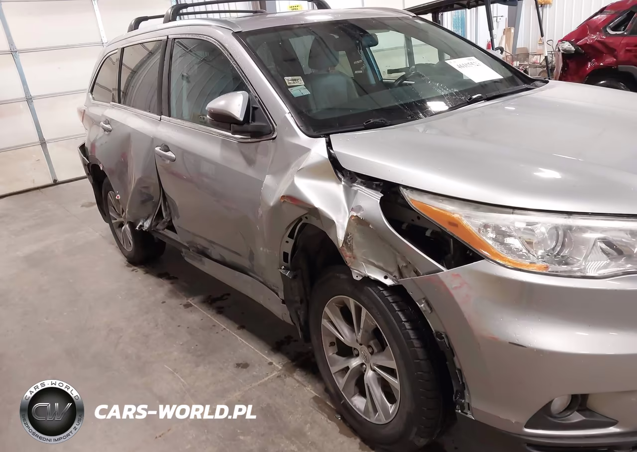 2014 Toyota Highlander Xle V6 VIN:5TDJKRFH8ES059897 - 6