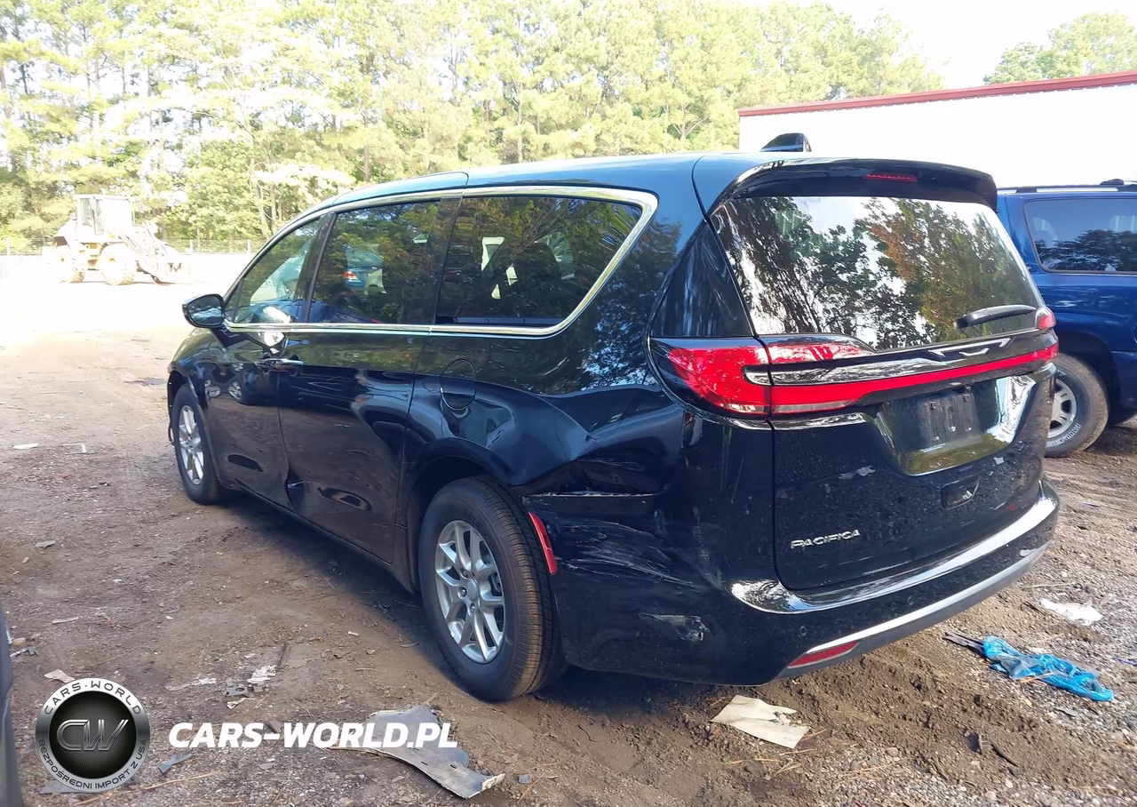 2027 Chrysler Pacifica VIN:2C4RC1BG3VR552801 - 3
