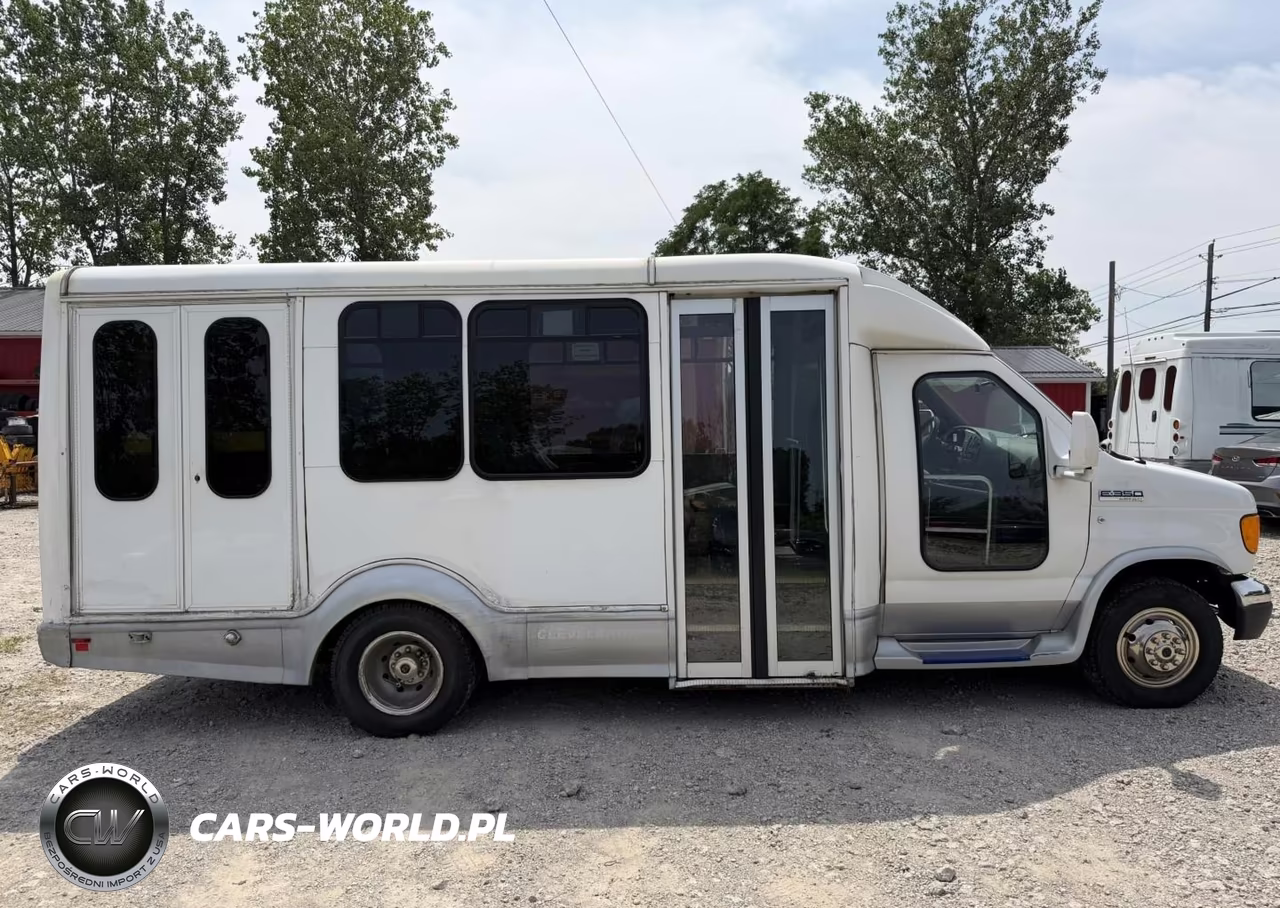 2007 Ford E-350 Bus VIN:1FDWE35L97DA47722 - 11