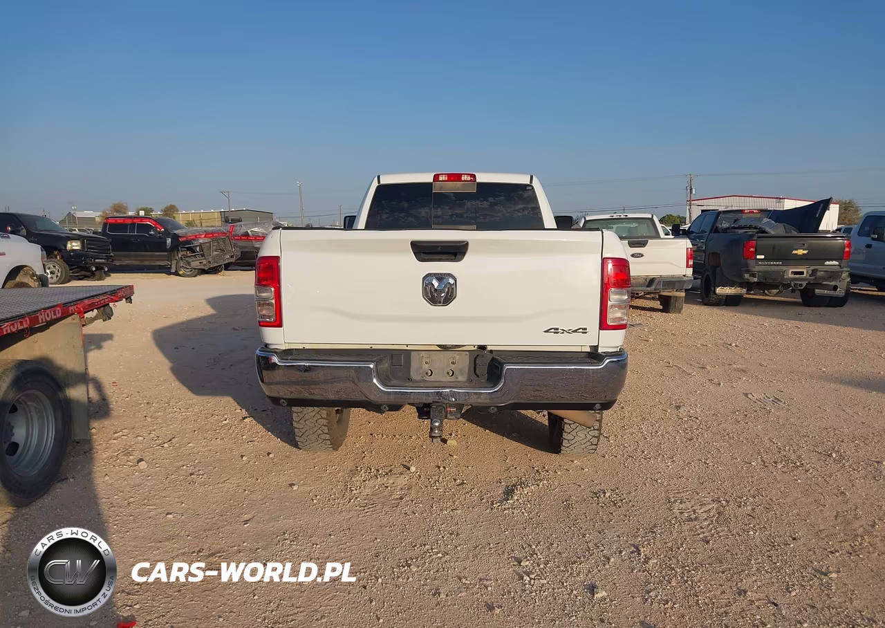 2023 Ram 2500 Tradesman 4X4 8' Box VIN:3C6UR5HJXPG602841 - 16