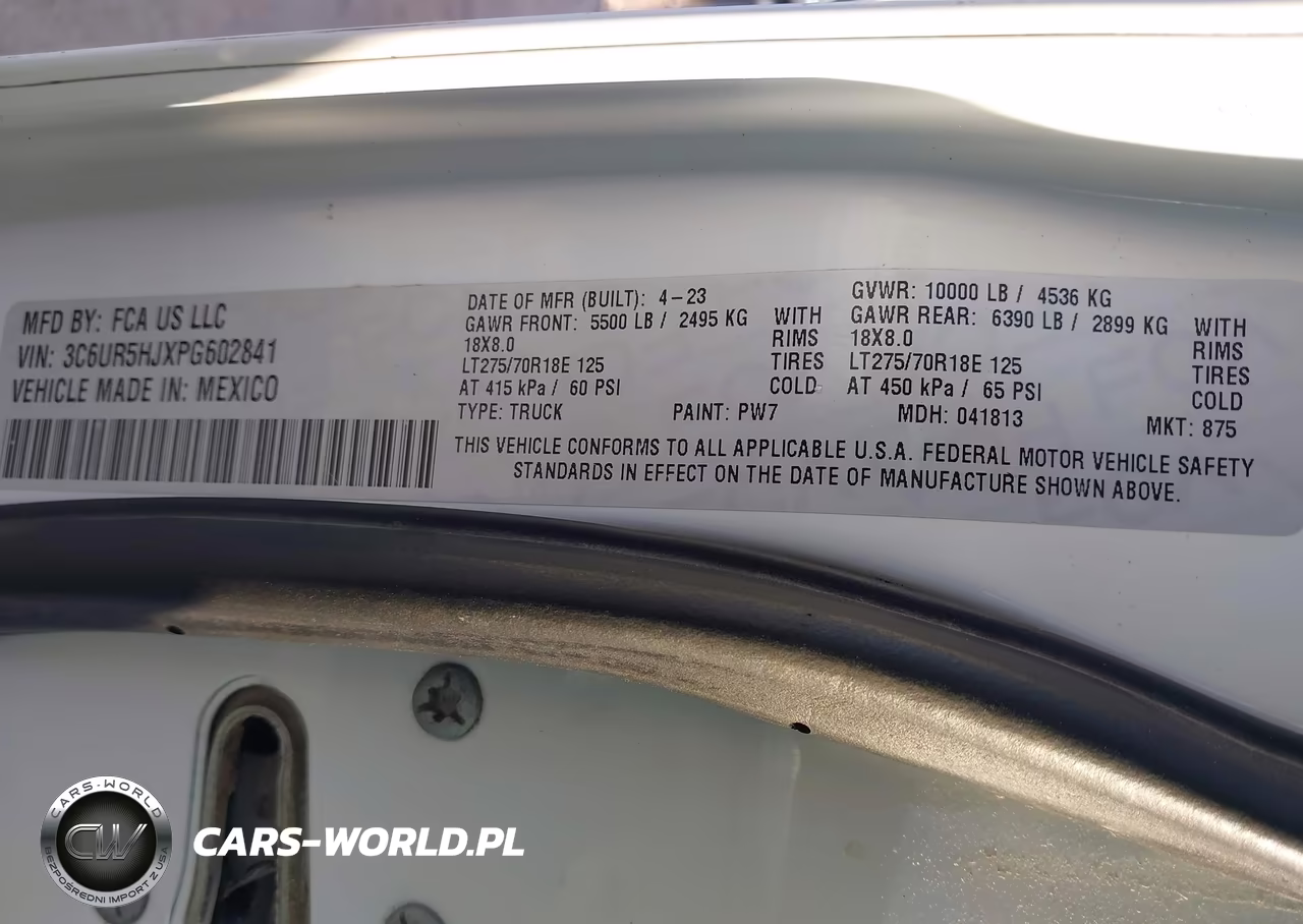 2023 Ram 2500 Tradesman 4X4 8' Box VIN:3C6UR5HJXPG602841 - 9