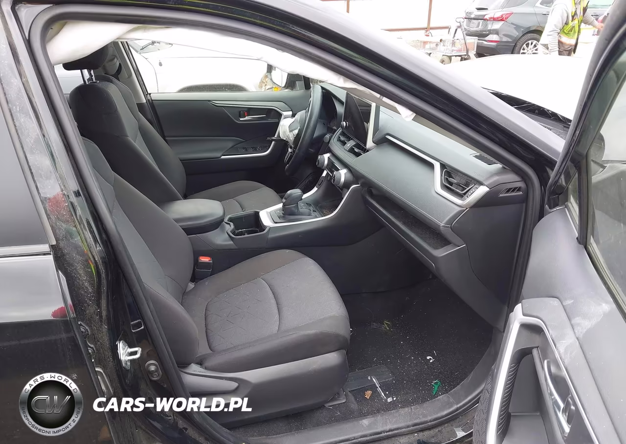 2025 Toyota Rav4 Hybrid Xle VIN:JTMRWRFV7SJ076907 - 5