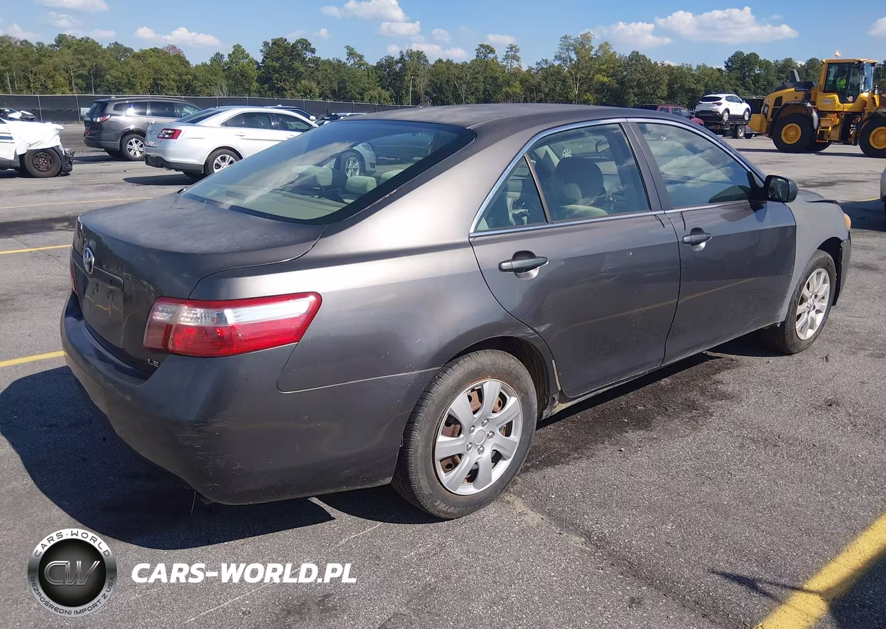 2007 Toyota Camry Le VIN:JTNBE46KX73024708 - 4
