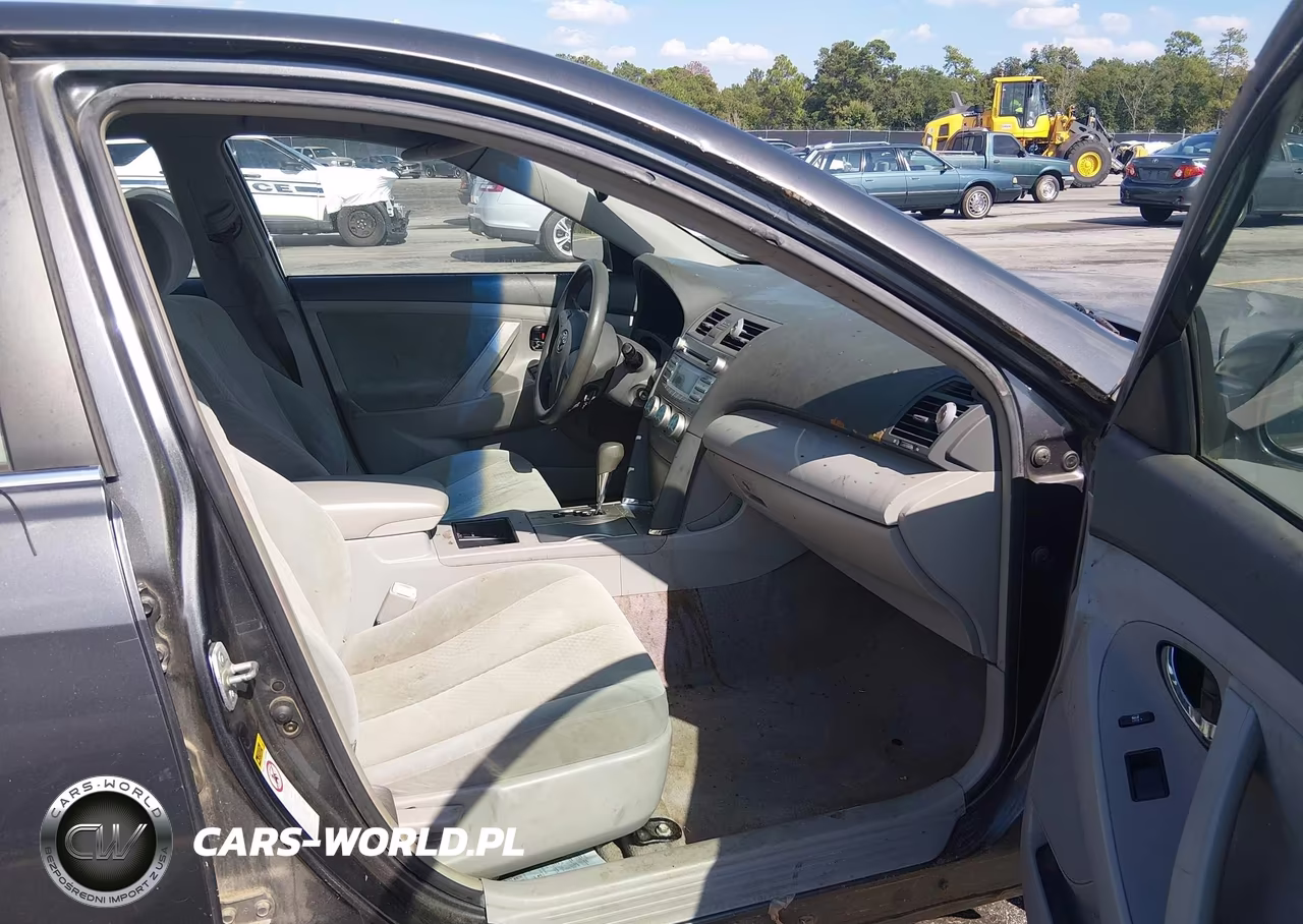 2007 Toyota Camry Le VIN:JTNBE46KX73024708 - 5