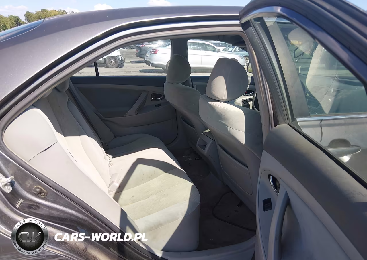2007 Toyota Camry Le VIN:JTNBE46KX73024708 - 8