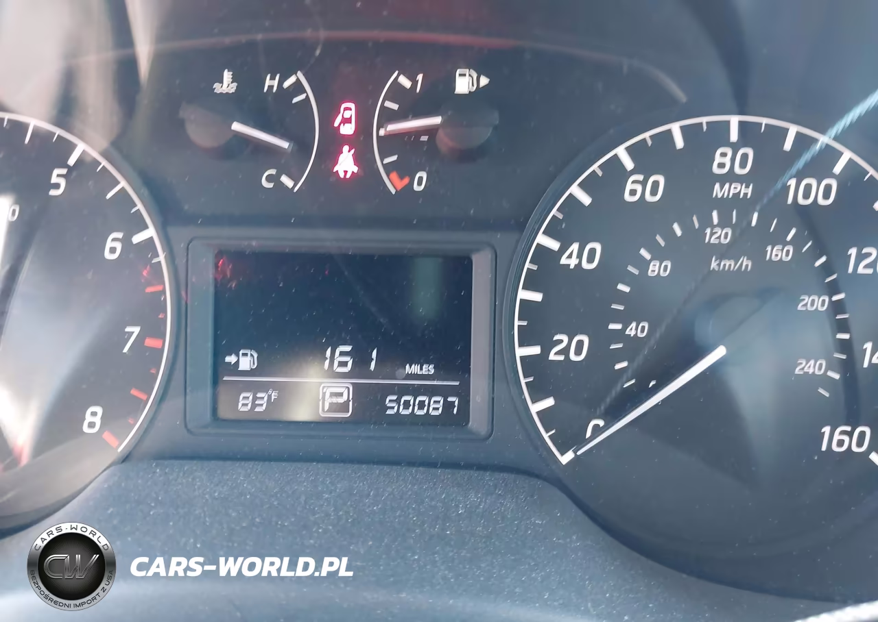 2015 Nissan Sentra S VIN:3N1AB7AP1FY272321 - 16