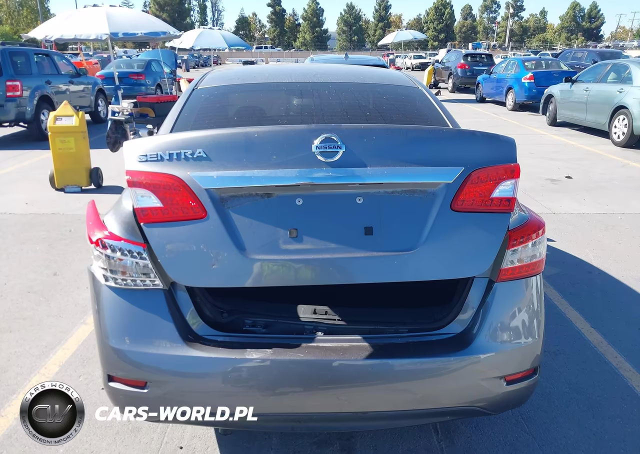 2015 Nissan Sentra S VIN:3N1AB7AP1FY272321 - 17
