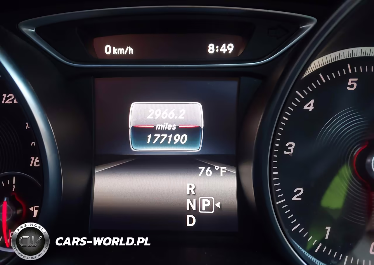 2018 Mercedes-Benz Cla 250 VIN:WDDSJ4EB9JN518156 - 16