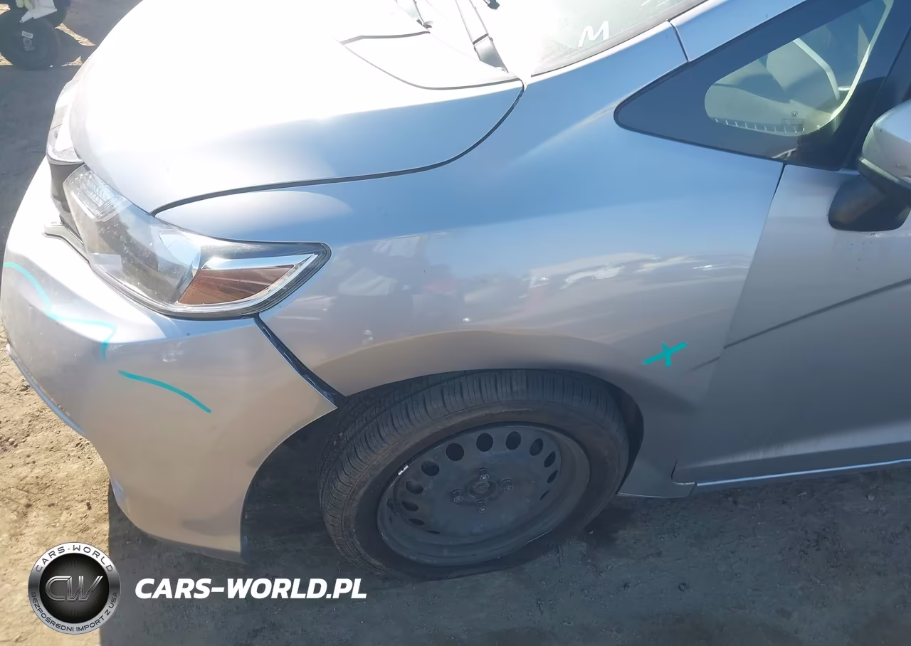 2018 Honda Fit Lx VIN:3HGGK5H42JM721482 - 17